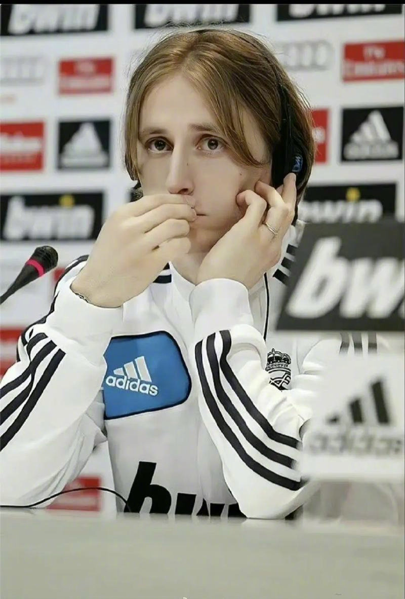 中超比赛焦点：山东泰山迎战上海申花,