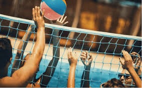 辛辛那提红人队组建“大红机器（The Big Red Machine）”，统治了 70 年代中期的国联